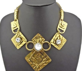 Vintage Style Gold Unique Square Big Crystal Chunky Statement Bib Necklace
