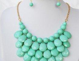 Mixed color Women Bubble Bib Statement Fashion Necklace